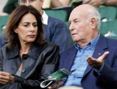 Το συγκλονιστικό κείμενο της Ρ.Βαγιάνη για τον θετό πατέρα της Γ.Διακογιάννη (βίντεο)